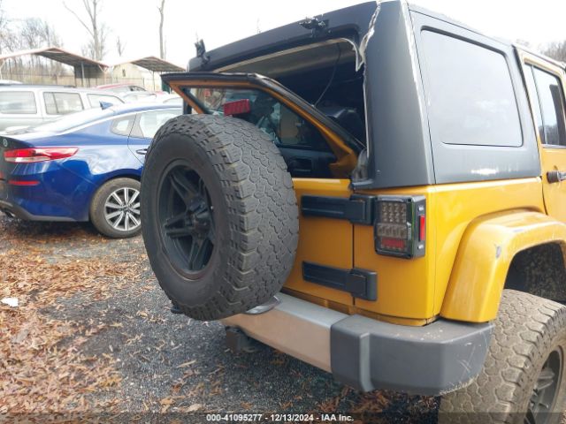 1C4BJWEG8EL229840 Jeep Wrangler Unlimited Sahara