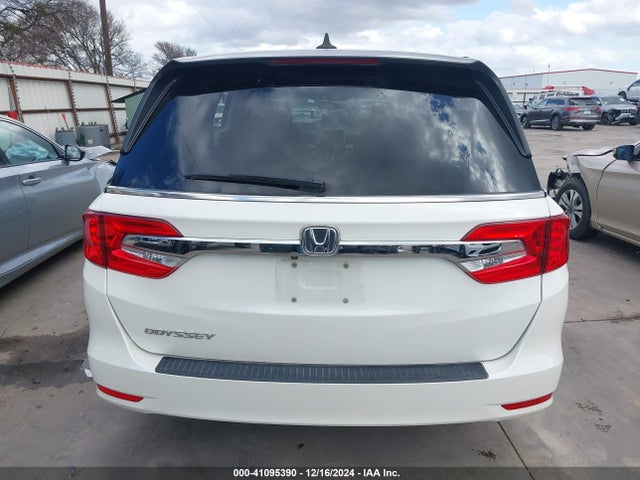 Honda ODYSSEY EX 2018 5FNRL6H58JB106068 Image 16