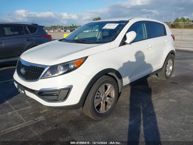 KIA Sportage Lx 2016 KNDPB3AC7G7871062 Image 2