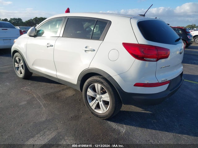 KIA Sportage Lx 2016 KNDPB3AC7G7871062 Image 3