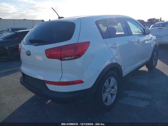 KIA Sportage Lx 2016 KNDPB3AC7G7871062 Image 4