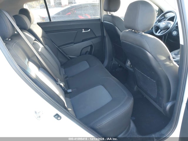 KIA Sportage Lx 2016 KNDPB3AC7G7871062 Image 8