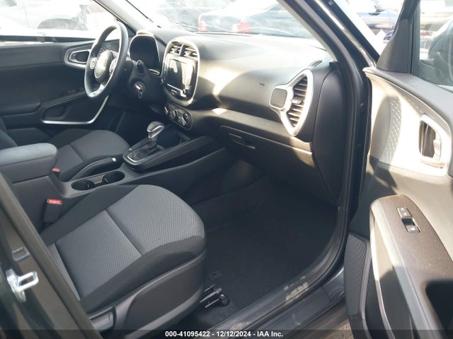 KIA SOUL LX 2023 KNDJ23AU4P7205307 Image 5