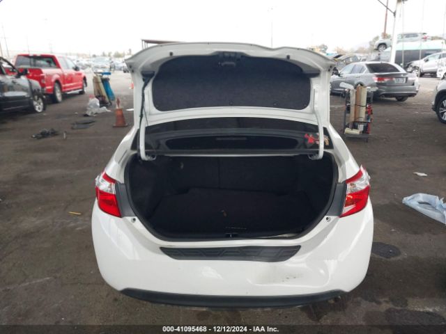 5YFBURHEXFP322483 Toyota COROLLA L
