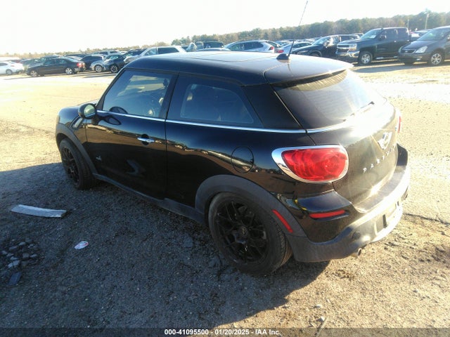 2013 MINI COOPER PACEMAN WMWSS7C58DWN51859 Photo 2