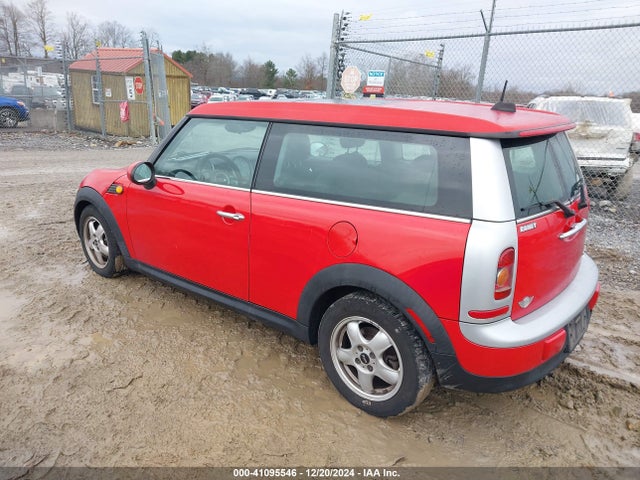 2008 MINI COOPER CLUBMAN WMWML33528TN68047 Photo 2