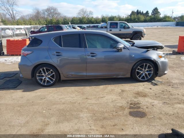 JTHKD5BH5F2224325 Lexus CT 200H