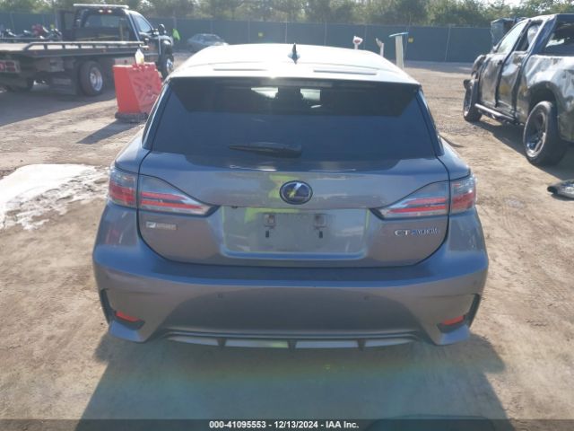 JTHKD5BH5F2224325 Lexus CT 200H
