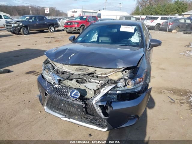 JTHKD5BH5F2224325 Lexus CT 200H