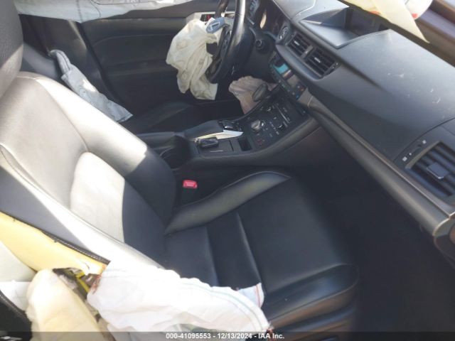 JTHKD5BH5F2224325 Lexus CT 200H