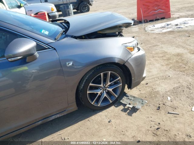 JTHKD5BH5F2224325 Lexus CT 200H