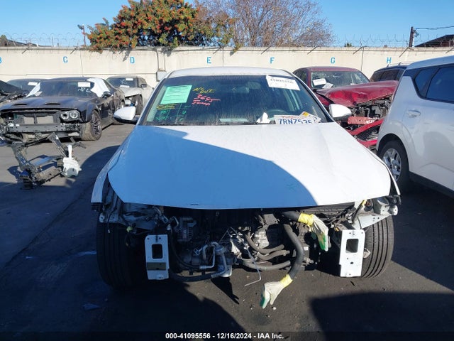 KIA Optima Lx 2016 5XXGT4L34GG040920 Image 12