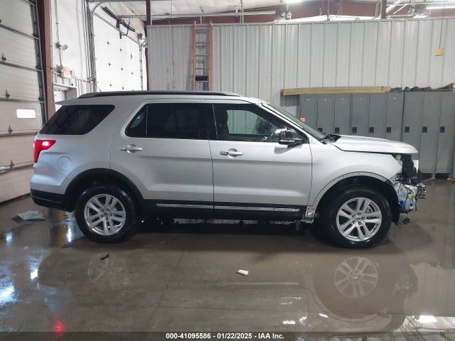 Ford EXPLORER XLT 2019 1FM5K8D89KGB48751 Image 14