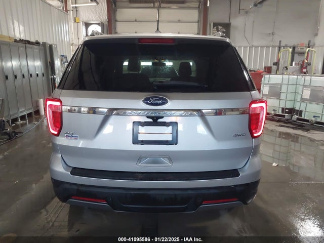 Ford EXPLORER XLT 2019 1FM5K8D89KGB48751 Image 17
