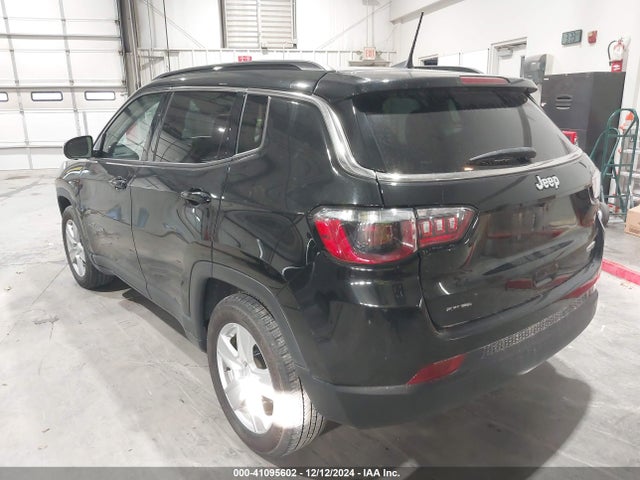 Jeep Compass Latitude Fwd 2022 3C4NJCBB9NT211159 Image 3