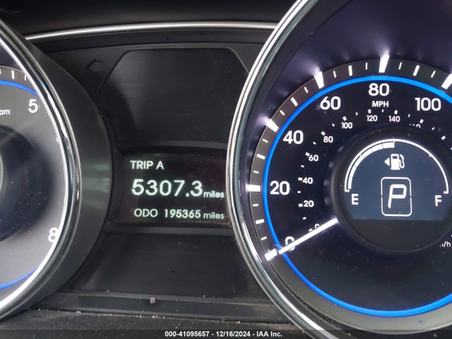 Hyundai SONATA GLS 2014 5NPEB4AC8EH818621 Image 15