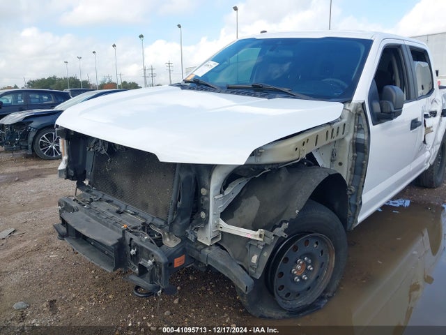 1FTEW1EP5KKE31960 Ford F-150 Xl