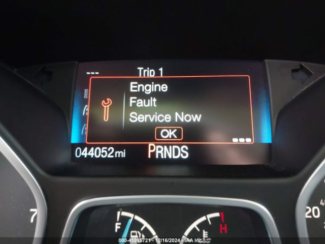 1FADP3J28JL314046 Ford Focus Titanium
