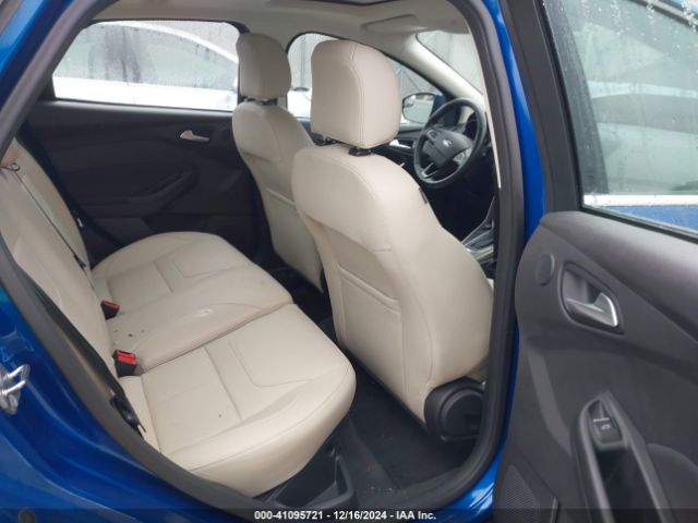 1FADP3J28JL314046 Ford Focus Titanium