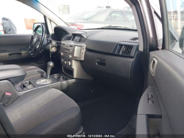 2005 MITSUBISHI ENDEAVOR 4A4MM31S75E041090 Photo 4