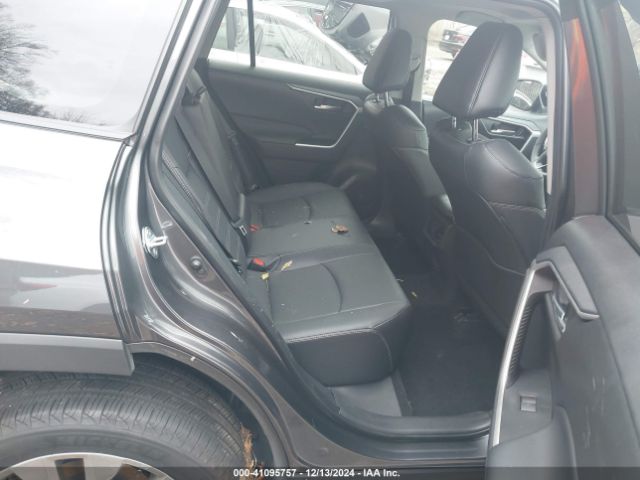 2T3A1RFVXRC416172 Toyota Rav4 Xle Premium