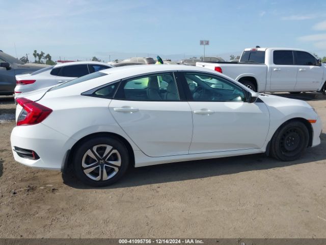 2HGFC2F53HH548678 Honda Civic Lx