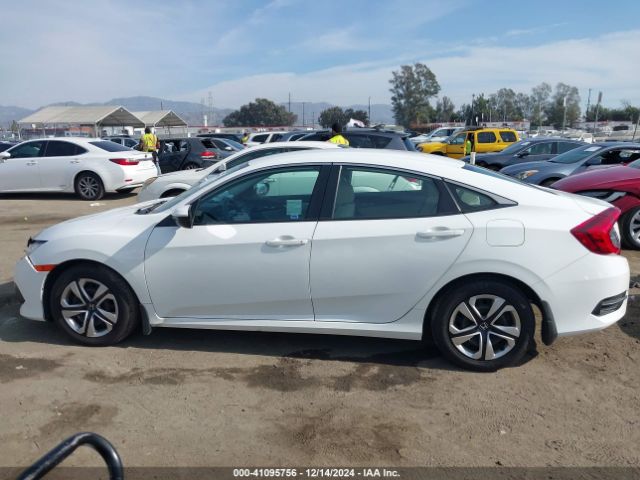 2HGFC2F53HH548678 Honda Civic Lx