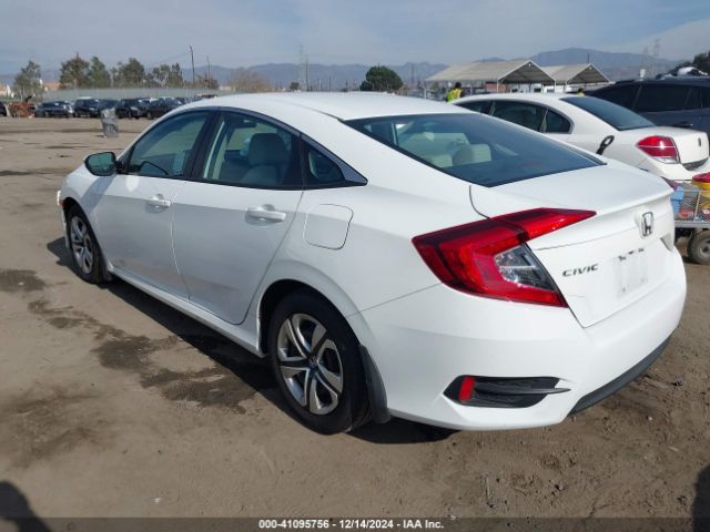 2HGFC2F53HH548678 Honda Civic Lx