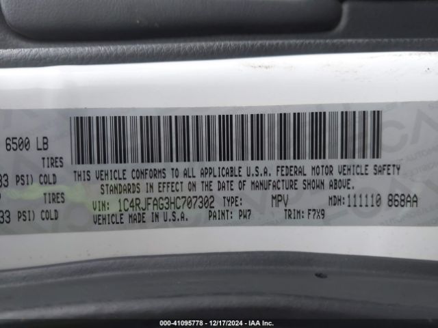 1C4RJFAG3HC707302 Jeep Grand Cherokee Laredo 4x4
