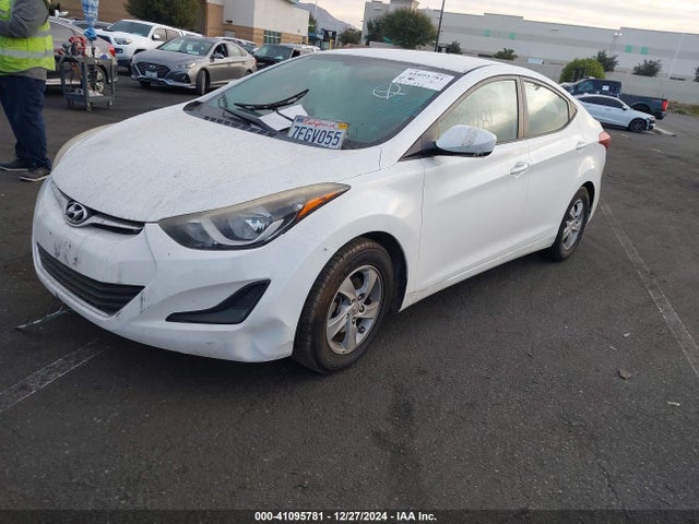Hyundai ELANTRA SE 2014 5NPDH4AE0EH516459 Image 2