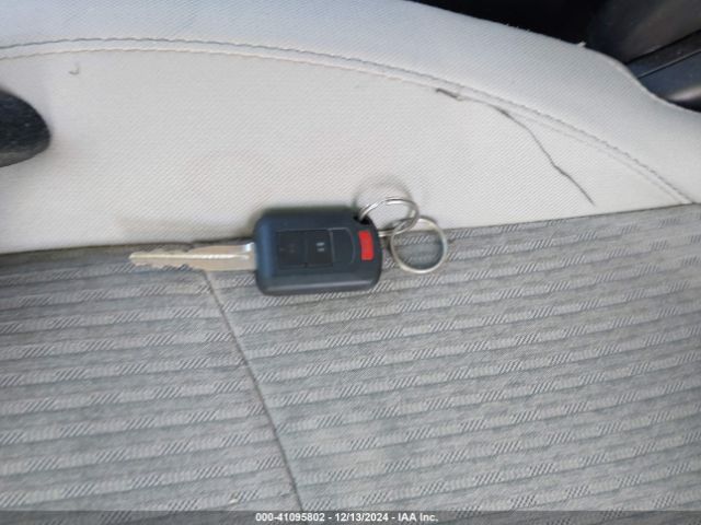JA4AR3AU5HZ020193 Mitsubishi Outlander Sport 2.0 Es/2.0 Le