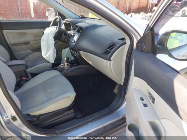 JA4AR3AU5HZ020193 Mitsubishi Outlander Sport 2.0 Es/2.0 Le