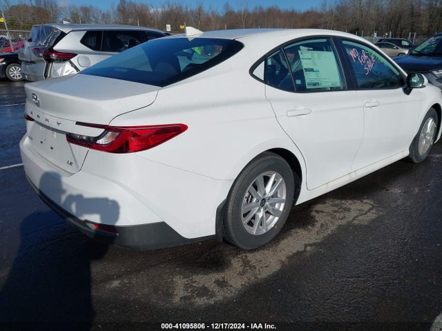 Toyota CAMRY LE 2025 4T1DAACK9SU511960 Image 4