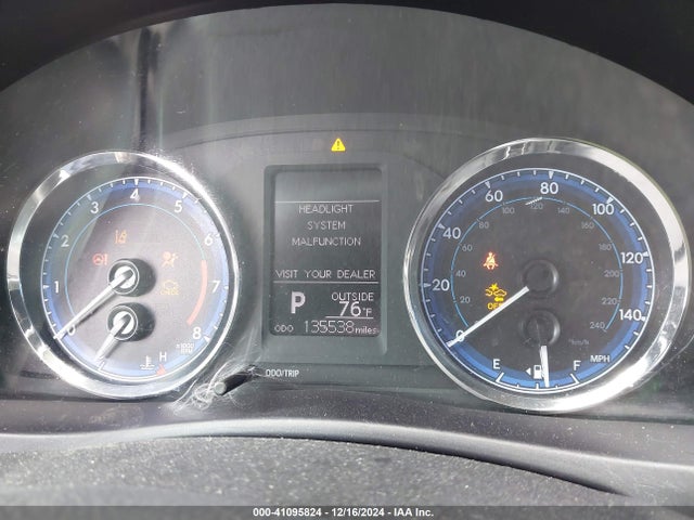 Toyota COROLLA LE 2018 5YFBURHE8JP850273 Image 7