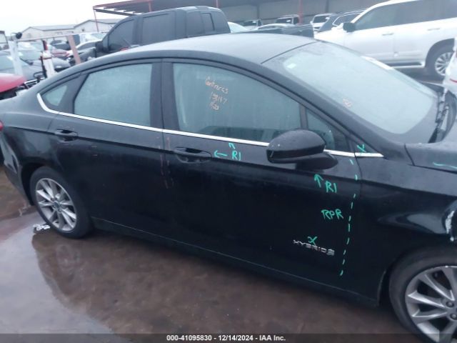 3FA6P0LUXHR386545 Ford Fusion Hybrid Se