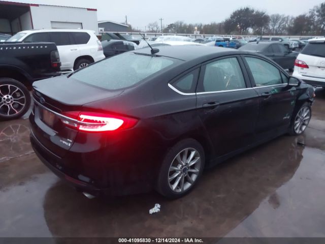 3FA6P0LUXHR386545 Ford Fusion Hybrid Se