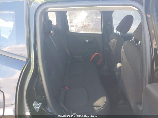 ZACCJBABXJPH36574 Jeep Renegade Upland Edition 4x4