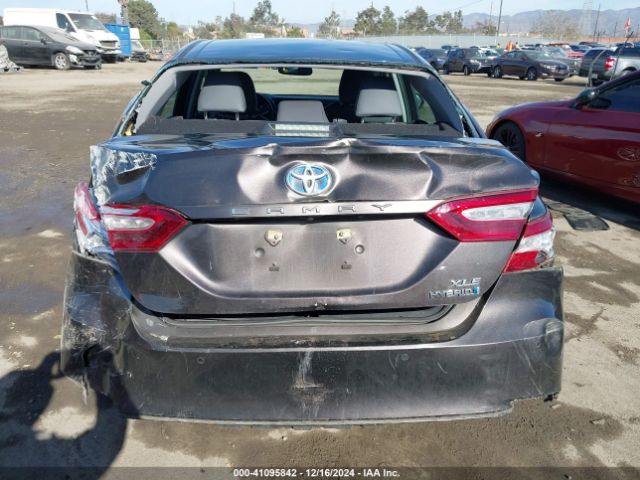4T1B21HK4JU001091 Toyota Camry Hybrid Xle