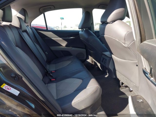 4T1B21HK4JU001091 Toyota Camry Hybrid Xle