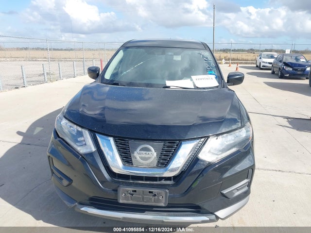 Nissan ROGUE S 2017 KNMAT2MT2HP614790 Image 6