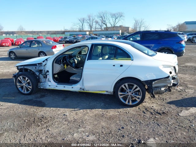 55SWF4KB2HU205927 Mercedes-Benz C 300 4matic/luxury 4matic/sport 4matic