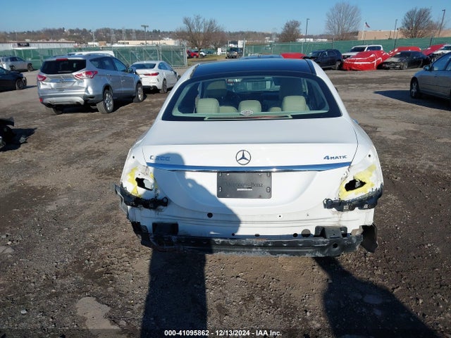 55SWF4KB2HU205927 Mercedes-Benz C 300 4matic/luxury 4matic/sport 4matic