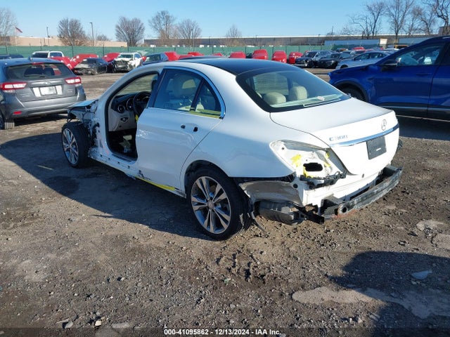 55SWF4KB2HU205927 Mercedes-Benz C 300 4matic/luxury 4matic/sport 4matic