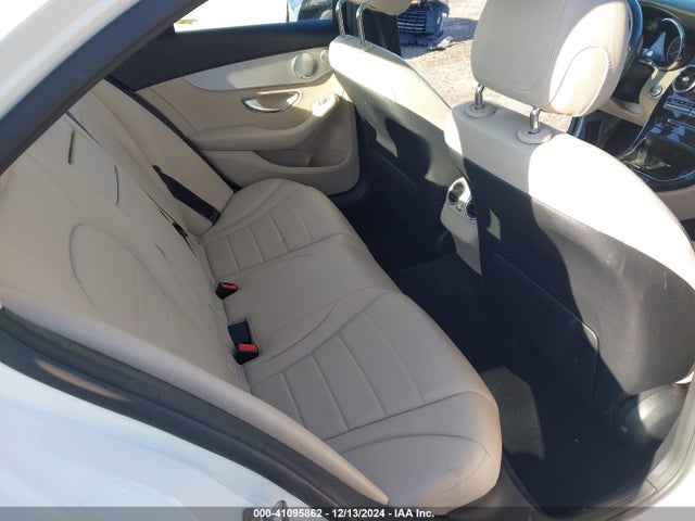 55SWF4KB2HU205927 Mercedes-Benz C 300 4matic/luxury 4matic/sport 4matic