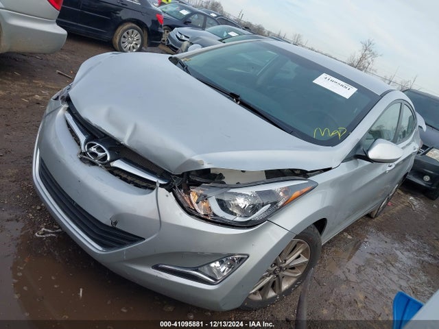 Hyundai ELANTRA SE 2014 5NPDH4AE9EH512135 Image 2
