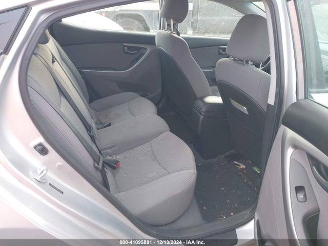 Hyundai ELANTRA SE 2014 5NPDH4AE9EH512135 Image 8