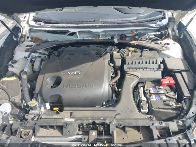 1N4AA6AP1HC389442 Nissan Maxima 3.5 Sl