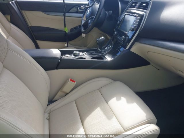 1N4AA6AP1HC389442 Nissan Maxima 3.5 Sl