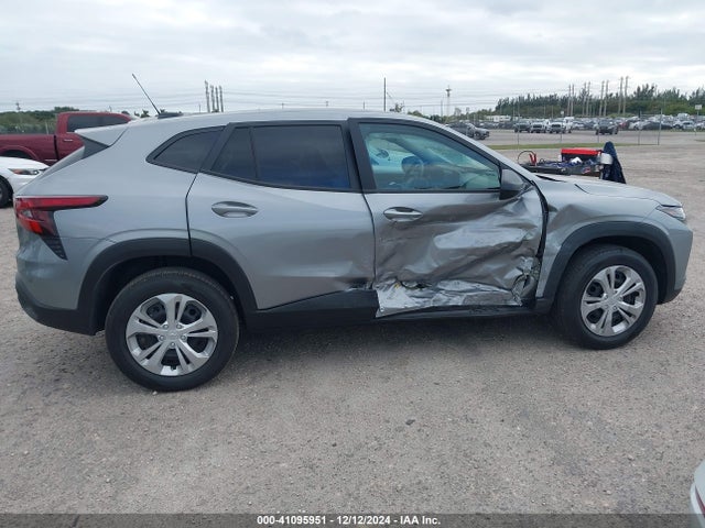 Chevrolet Trax Fwd Ls 2025 KL77LFEP8SC106368 Image 6