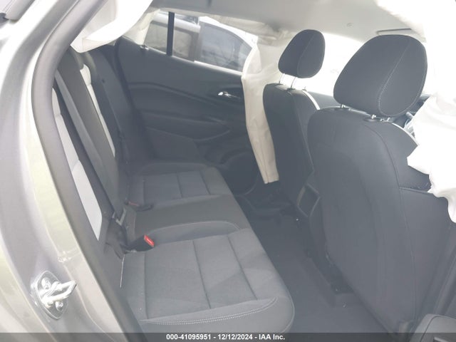 Chevrolet Trax Fwd Ls 2025 KL77LFEP8SC106368 Image 8